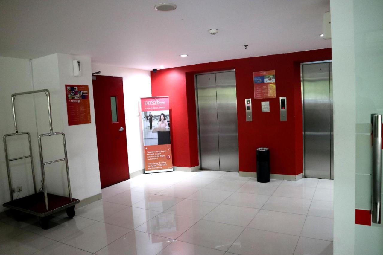 Amaris Hotel Dr. Susilo Grogol Jakarta Exterior photo