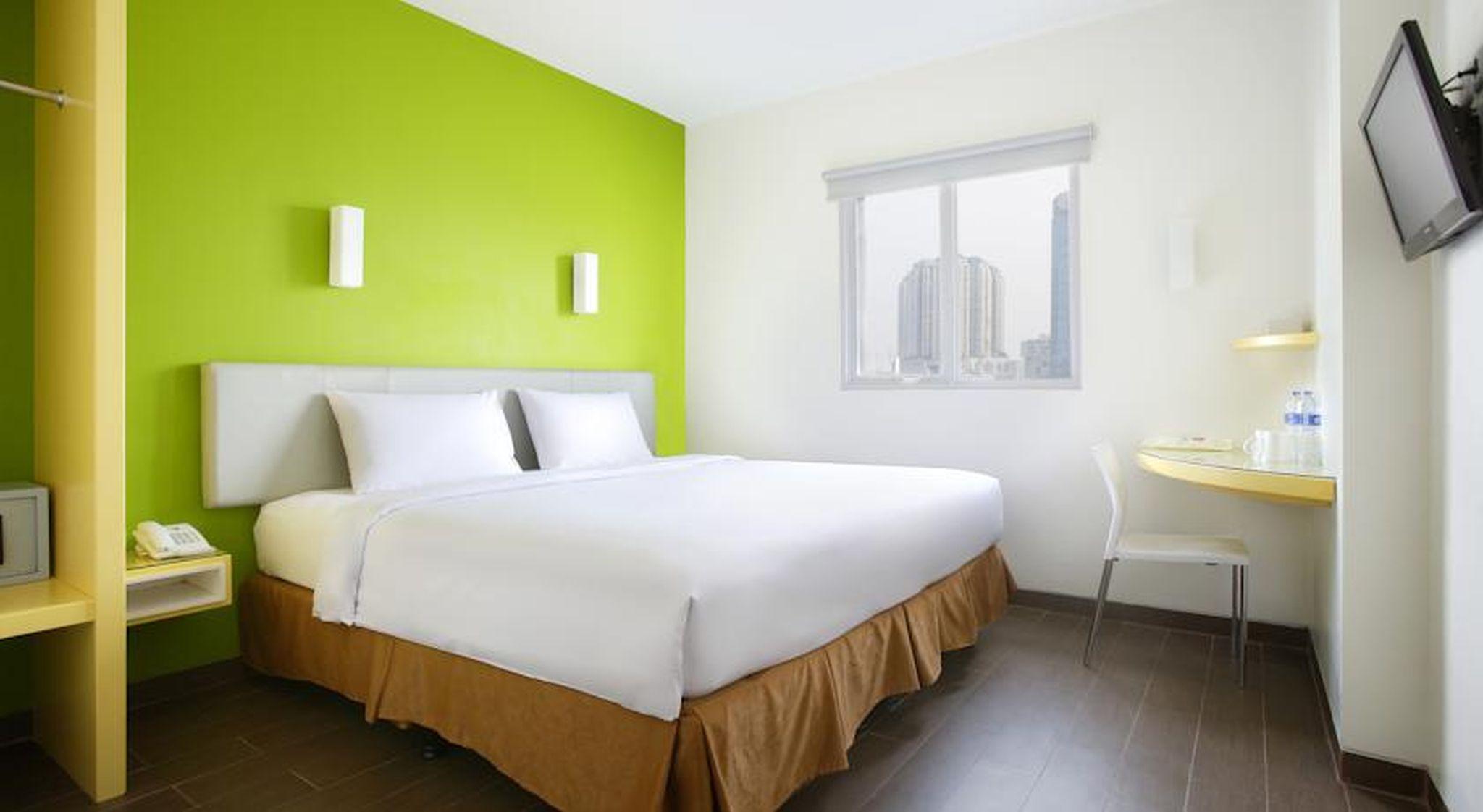 Amaris Hotel Dr. Susilo Grogol Jakarta Exterior photo